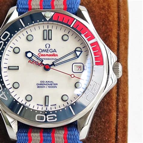 replica omega commander watch